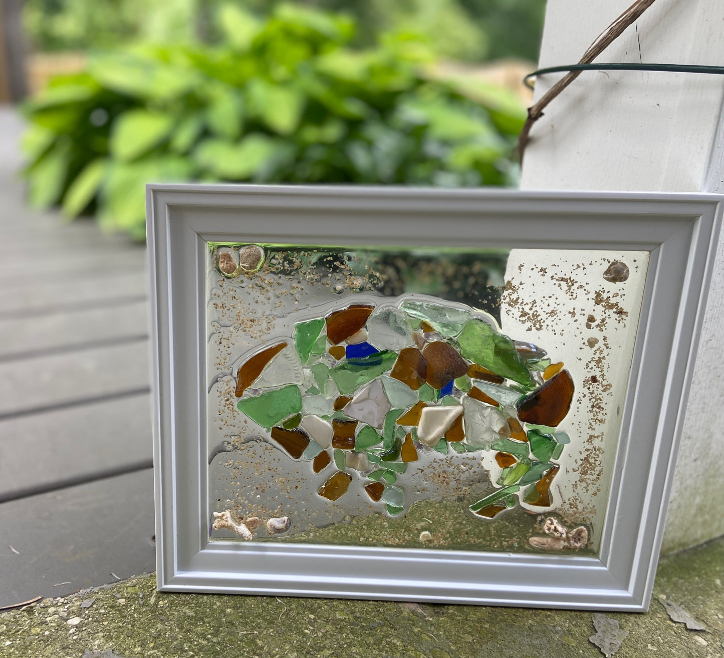 Resin Art Workshop: Beach/Buffalo/Flower Designs . Thursday April 9 . Nickel City BrewZ