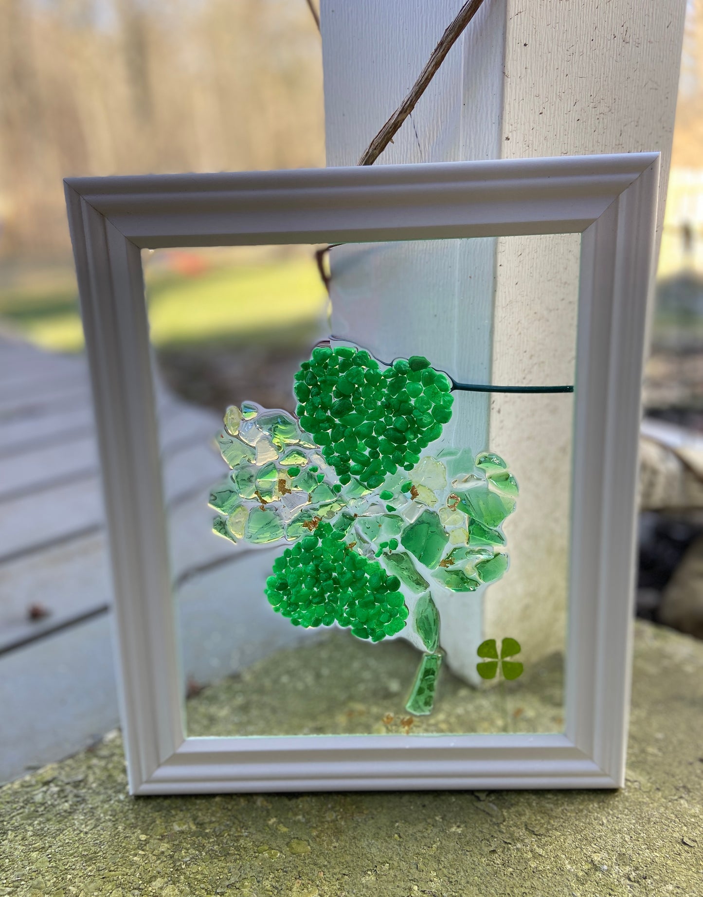 Resin Art Workshop: St. Patrick's Day Designs . Tuesday March 10 . The Ridge West Seneca