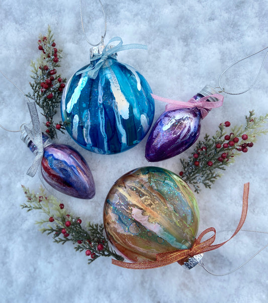 Alcohol Ink Ornaments Workshop . Saturday November 23 . One Eyed Cat Brewing