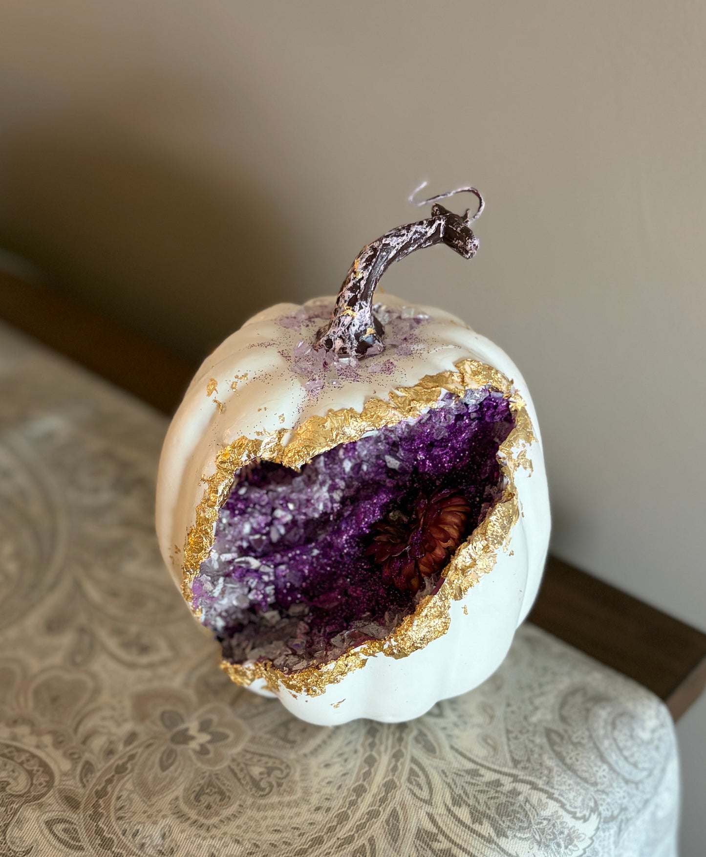 Geode Pumpkin Workshop . Wednesday September 23 . The Byrd House OP