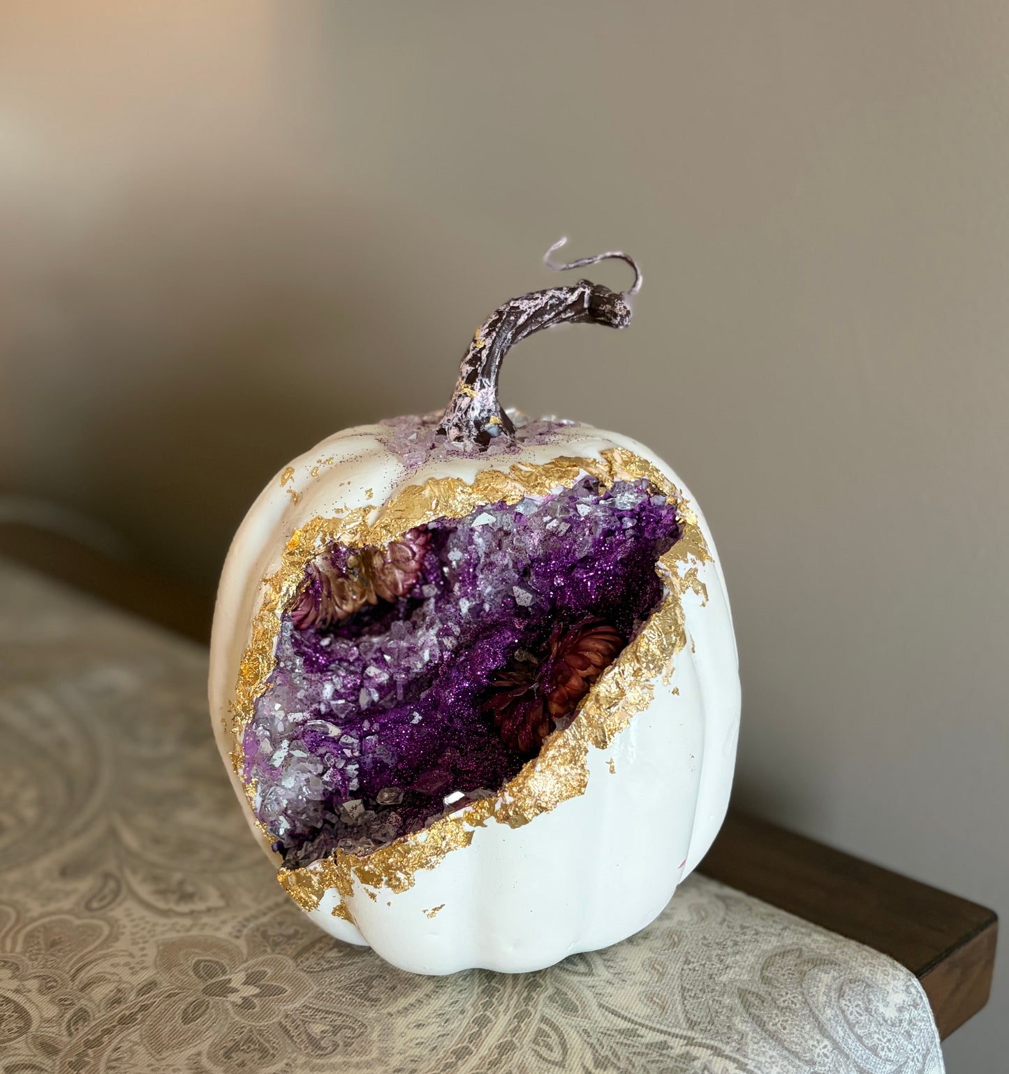 Geode Pumpkin Workshop . Wednesday September 23 . The Byrd House OP