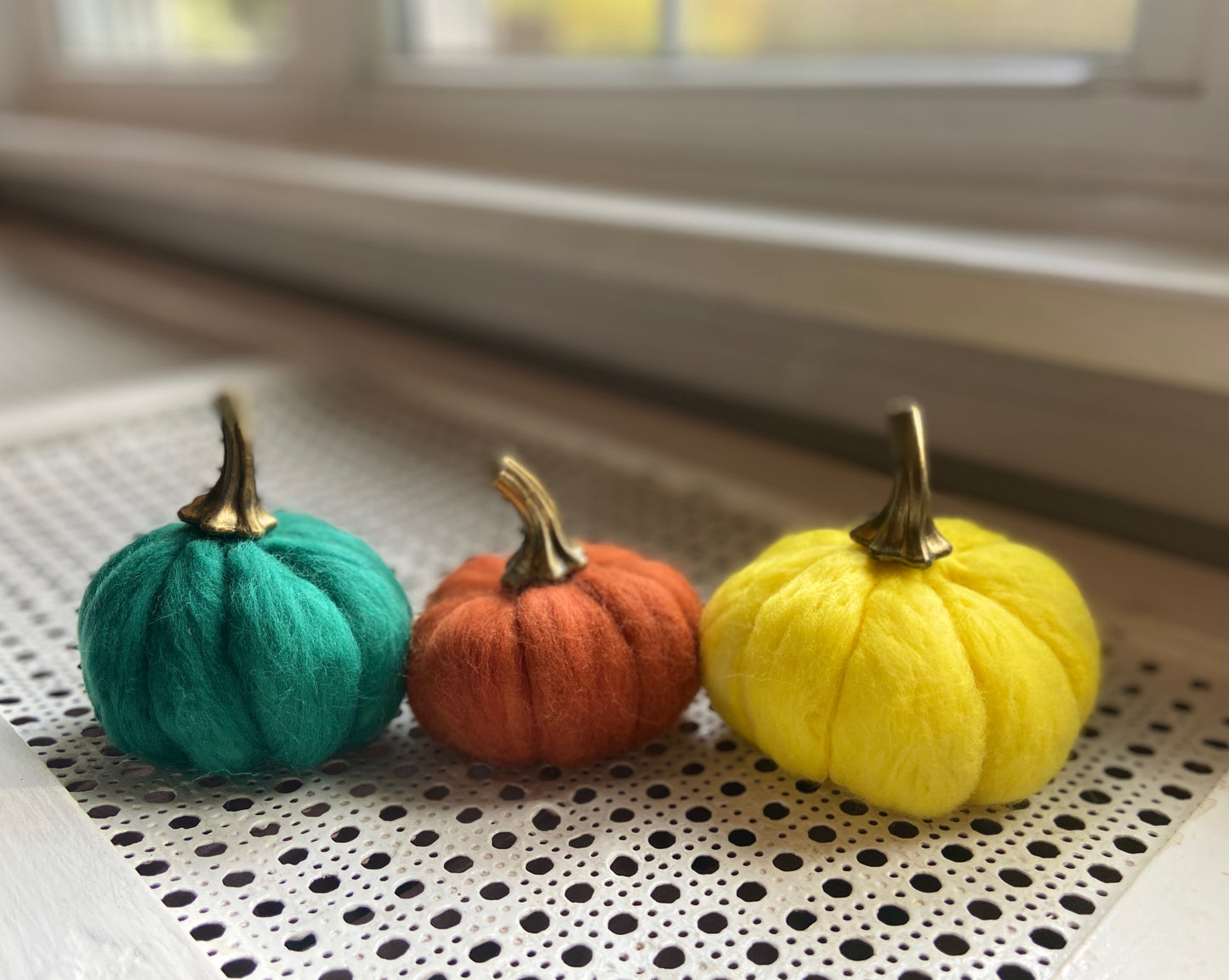 Needle Felted Pumpkins Workshop . Tuesday October 10 . Alchemy Wine & Beer